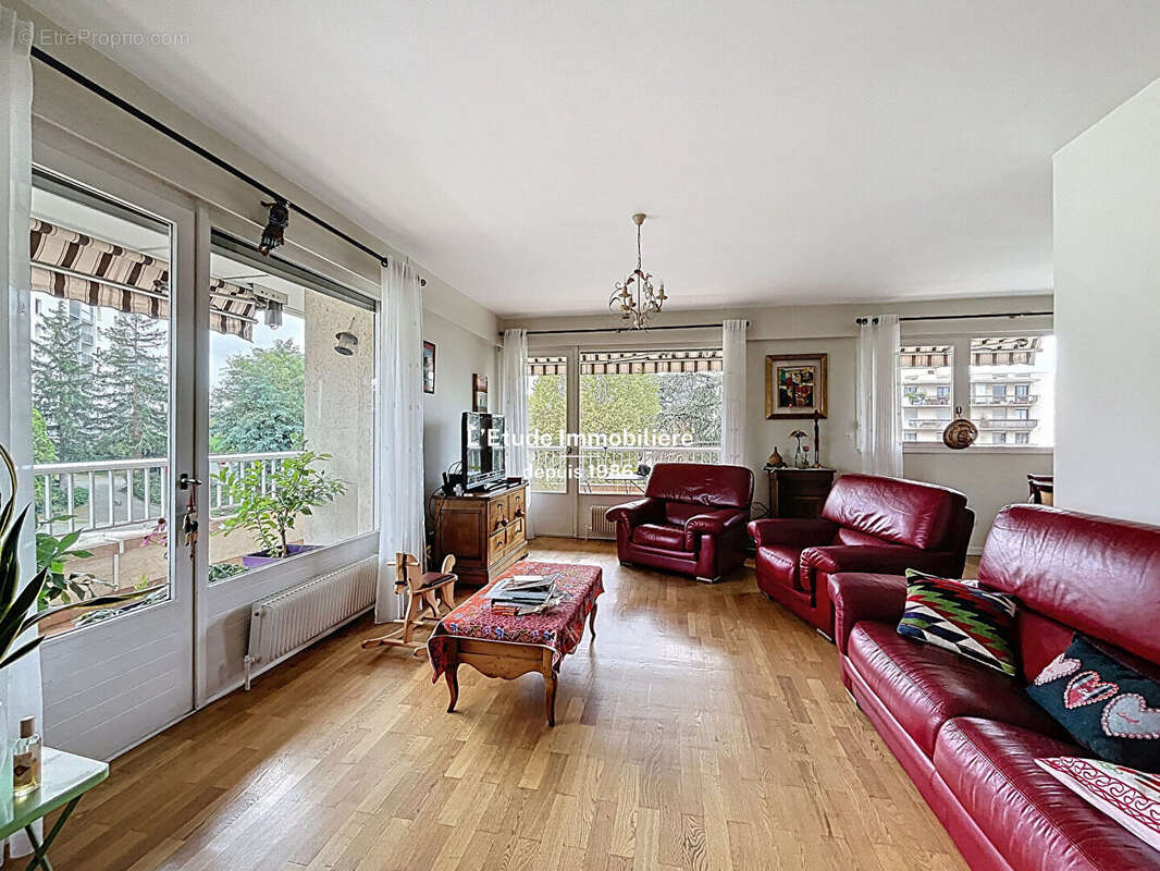 Appartement à CALUIRE-ET-CUIRE