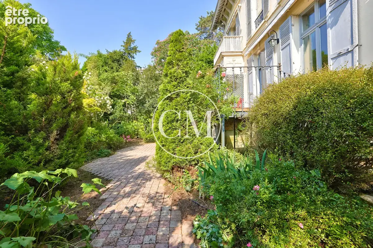 Versailles rive droite duplex de charme - photo 14