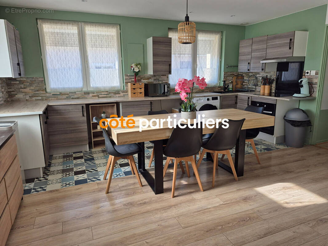 Maison à CORDES-TOLOSANNES