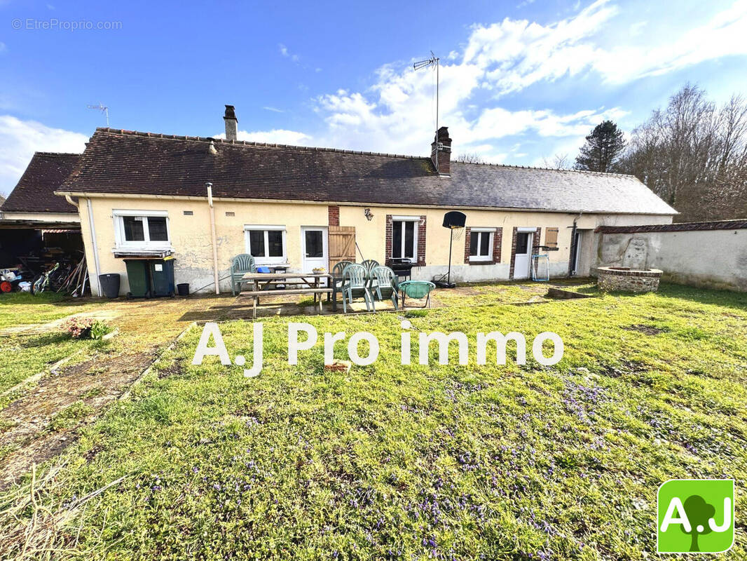 Maison à EZY-SUR-EURE