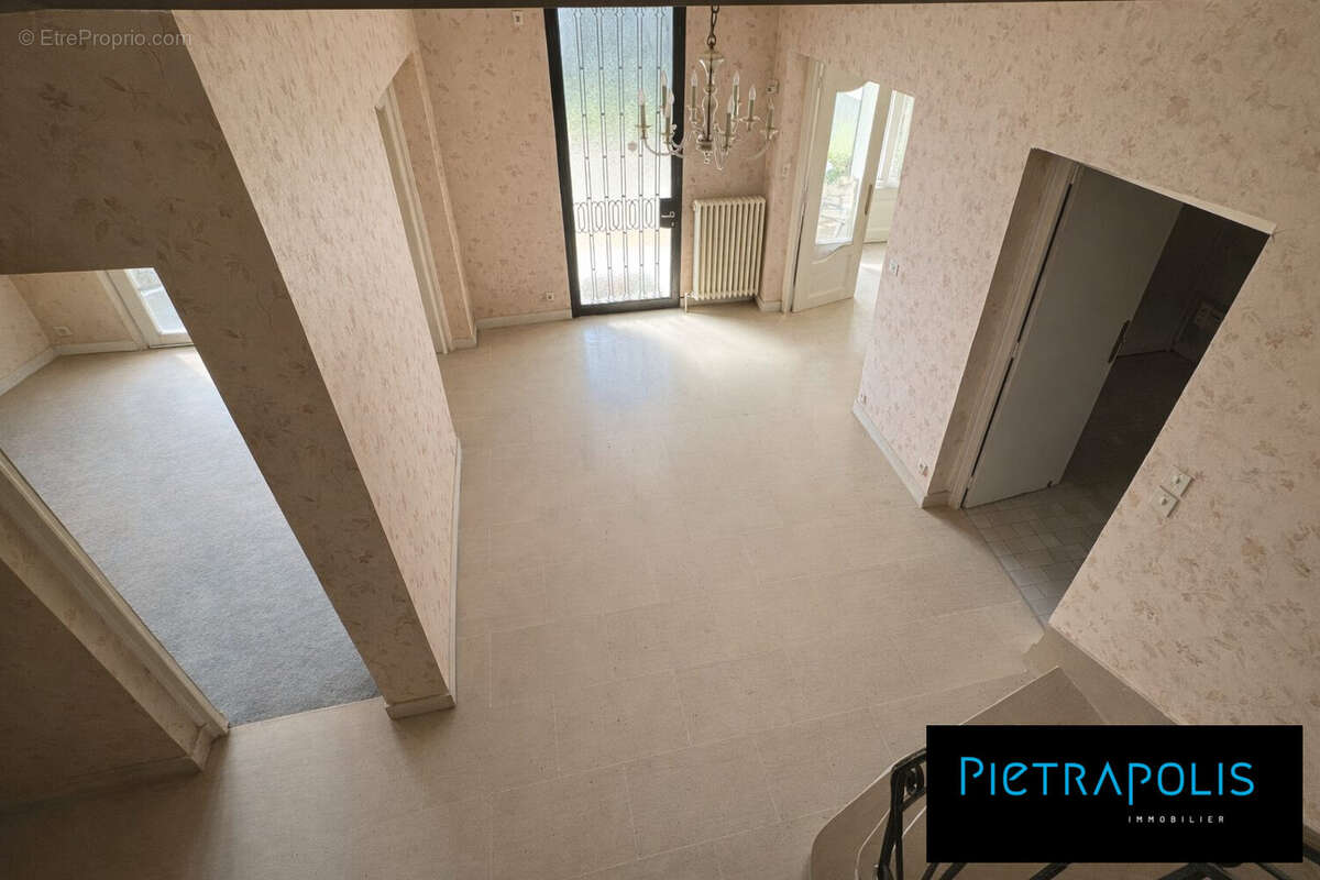 Maison à SAINT-DIDIER-AU-MONT-D'OR