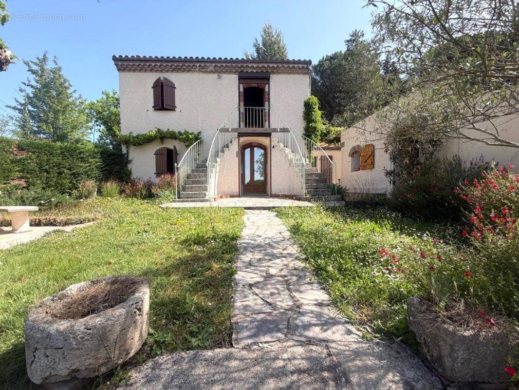 Maison à CASTRES