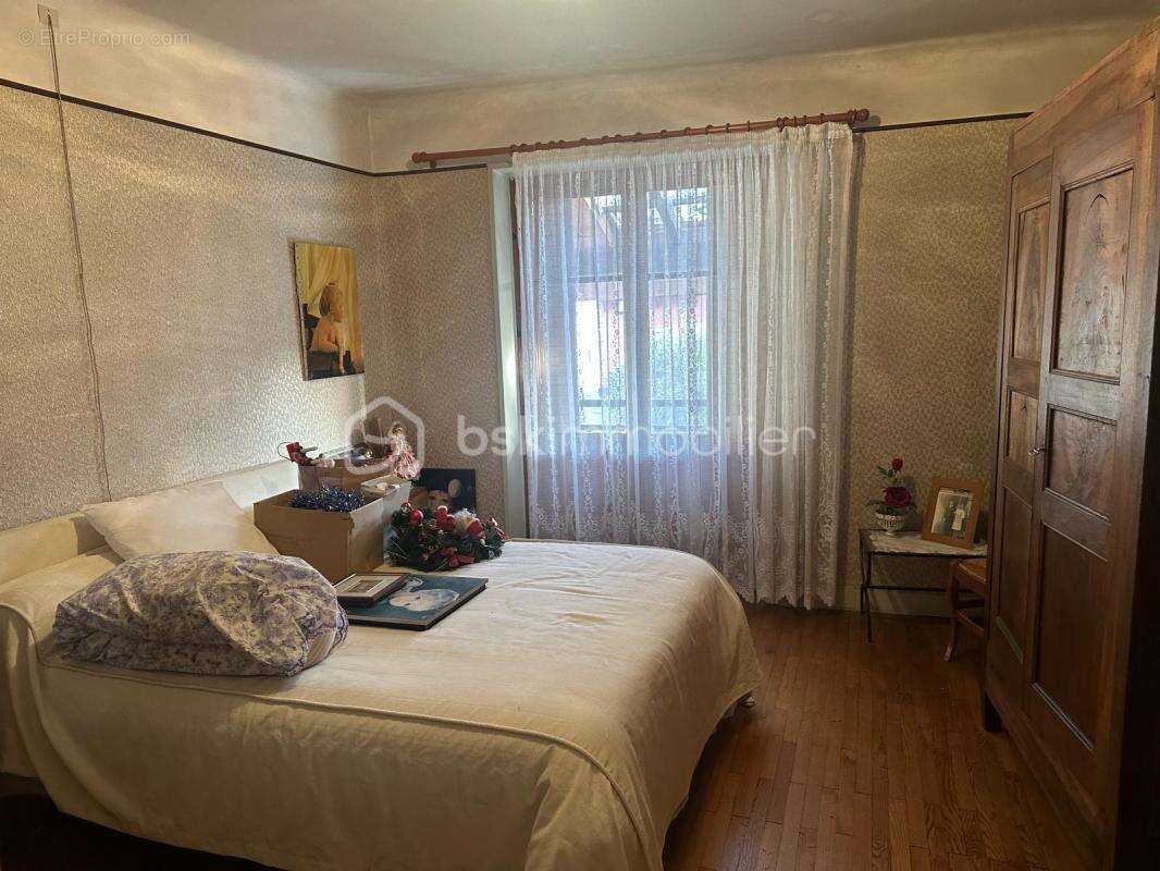 Maison à SERRIERES-EN-CHAUTAGNE