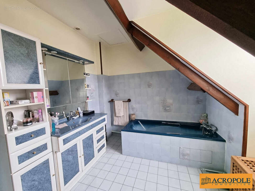 Maison à MARCILLY-EN-GAULT