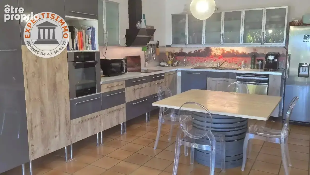 La Fare les oliviers - villa d'architecte  176m² sur 810m² de terrain - photo 7