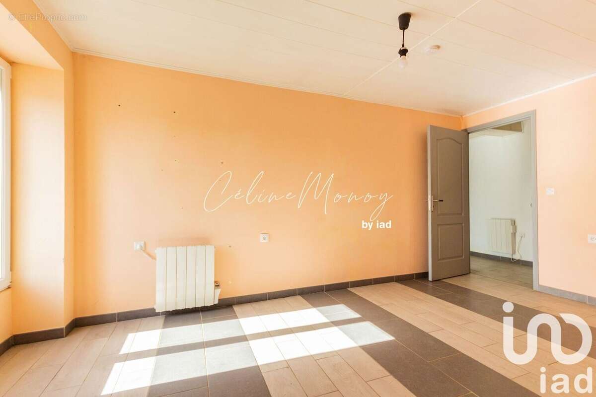 Photo 3 - Maison à CHATEAU-GUIBERT