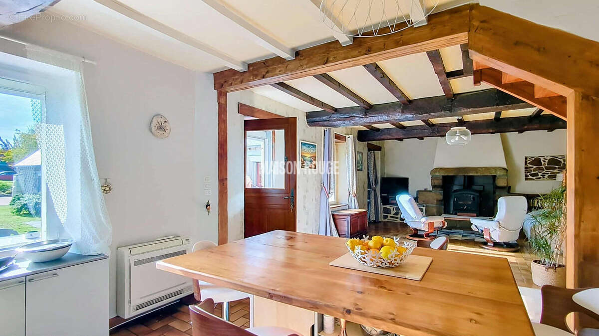 Maison à PLOUEC-DU-TRIEUX