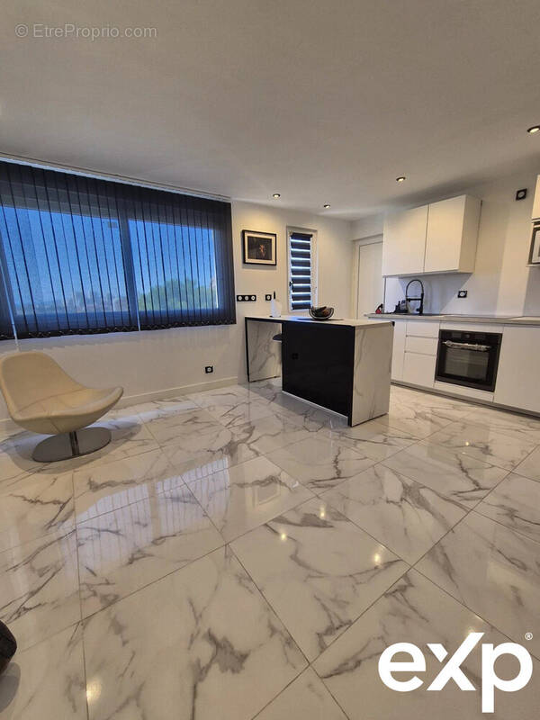 Appartement à MARSEILLE-14E