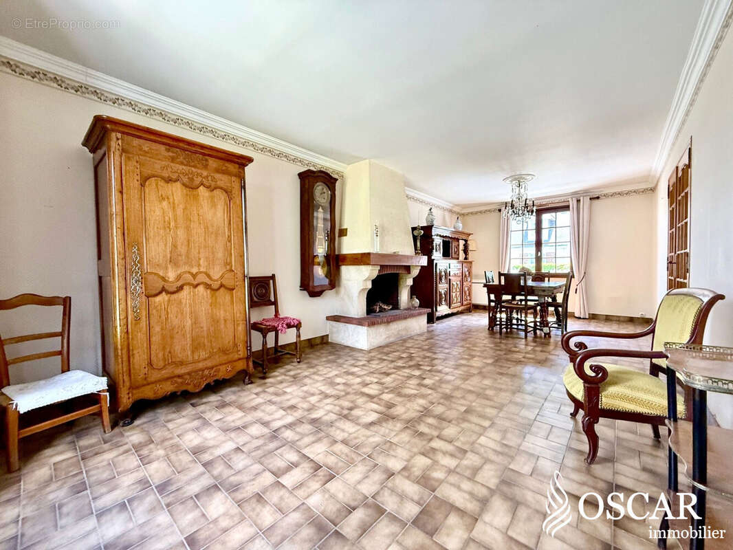 Maison à LA CHAPELLE-SUR-ERDRE