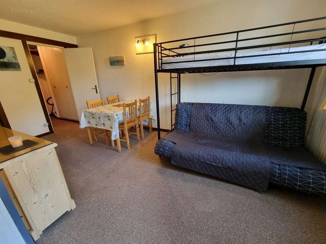 Appartement à SAINT-CHAFFREY