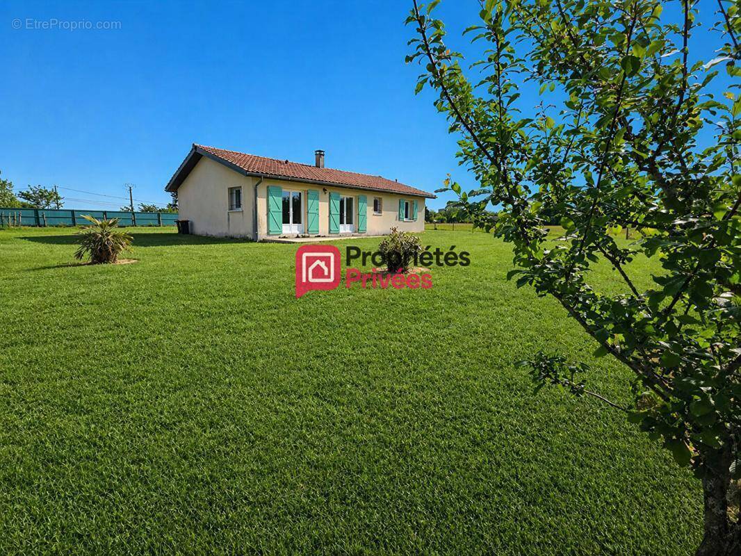 Maison à BAZAS