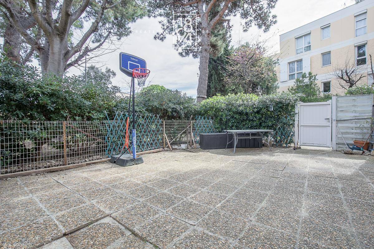 Appartement à MARSEILLE-8E