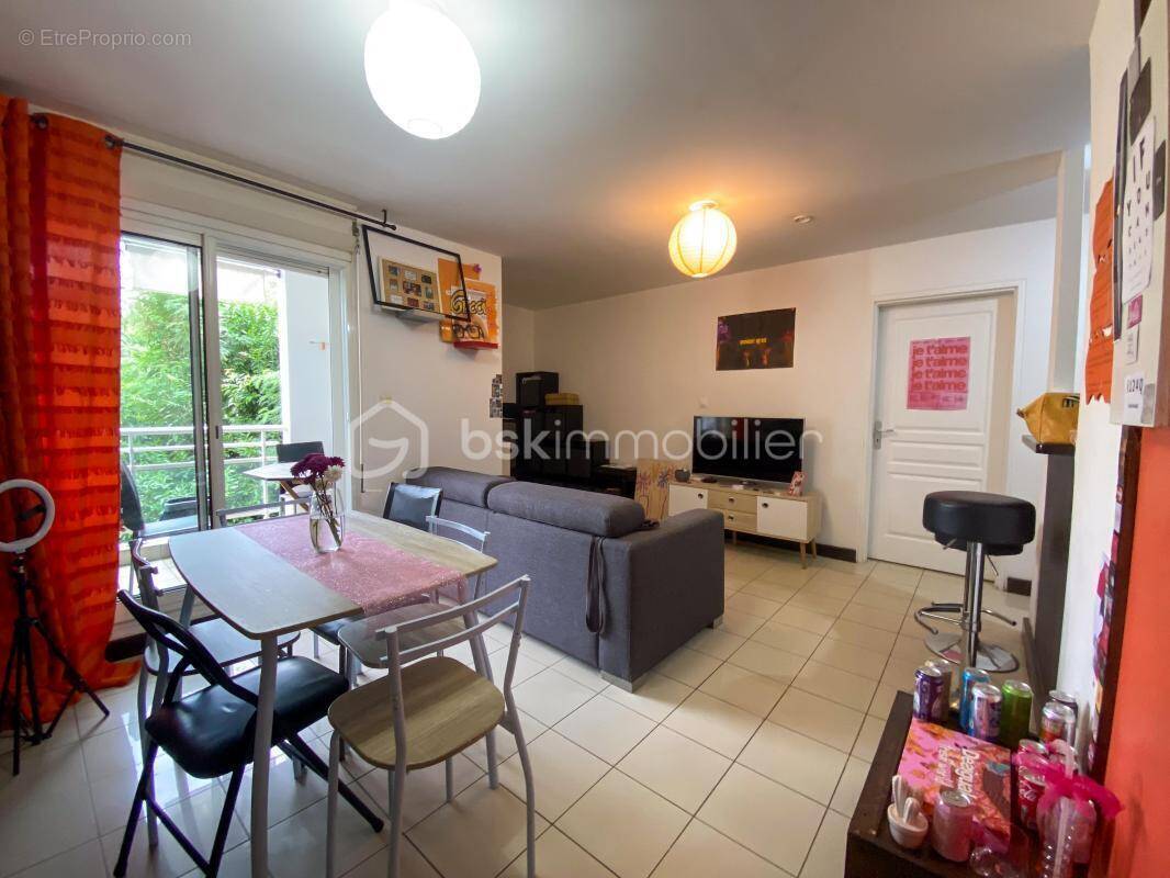 Appartement à SAINT-DENIS