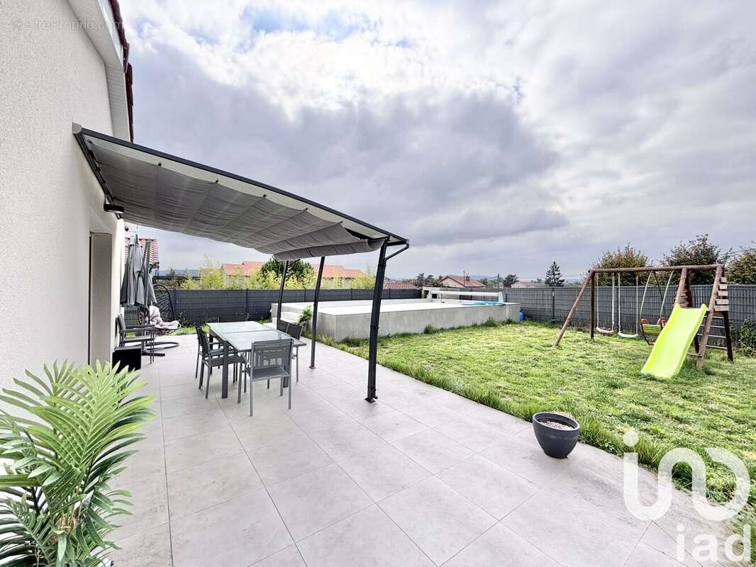 Photo 6 - Maison à ROCHE-LA-MOLIERE