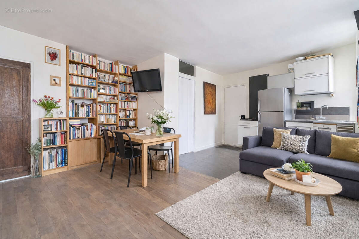 Appartement à PARIS-19E