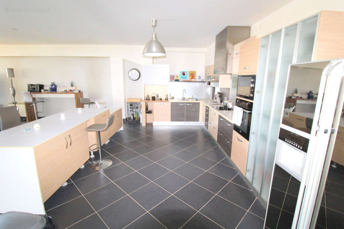 Appartement à FOUILLOY