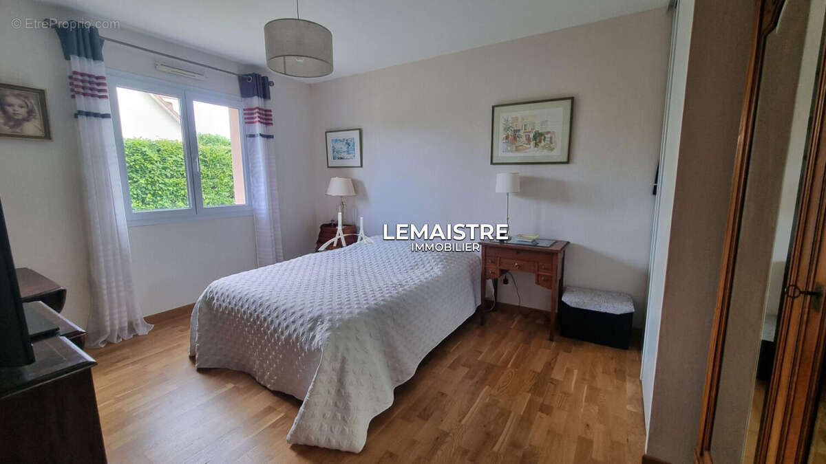 Maison à HENOUVILLE