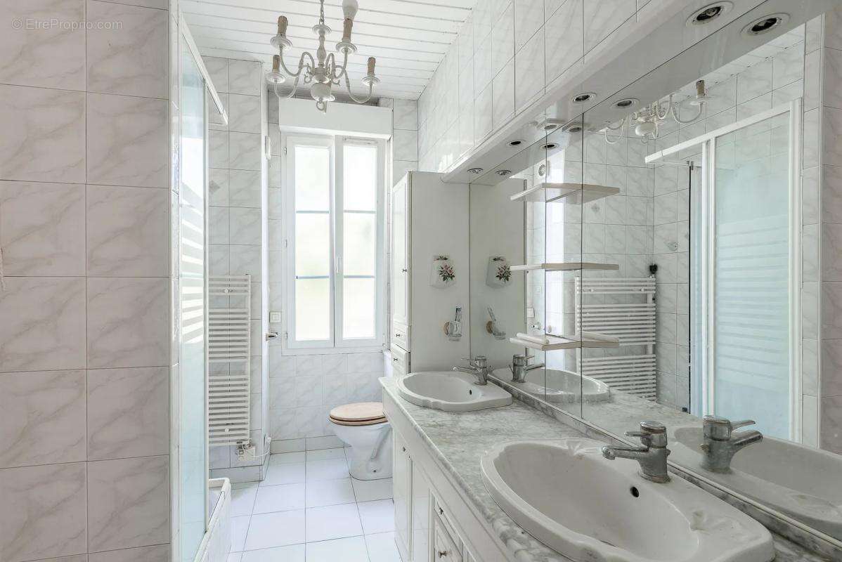 Maison de 8 pièces de 190 m² à Luzancy - photo 7