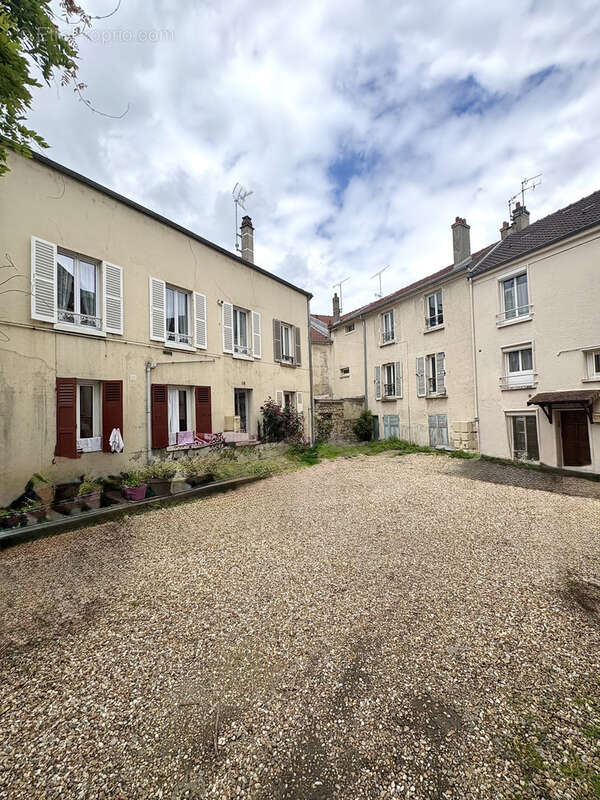 Appartement à CONFLANS-SAINTE-HONORINE