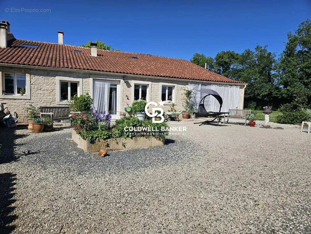 Maison à MIGRON