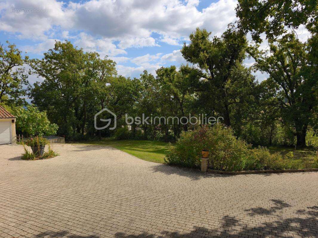 Maison à PIERREVERT