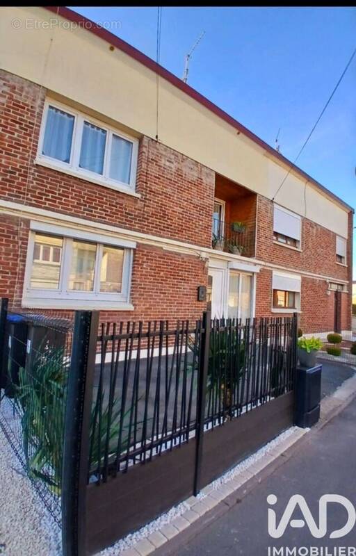 Photo 1 - Maison à RAISMES