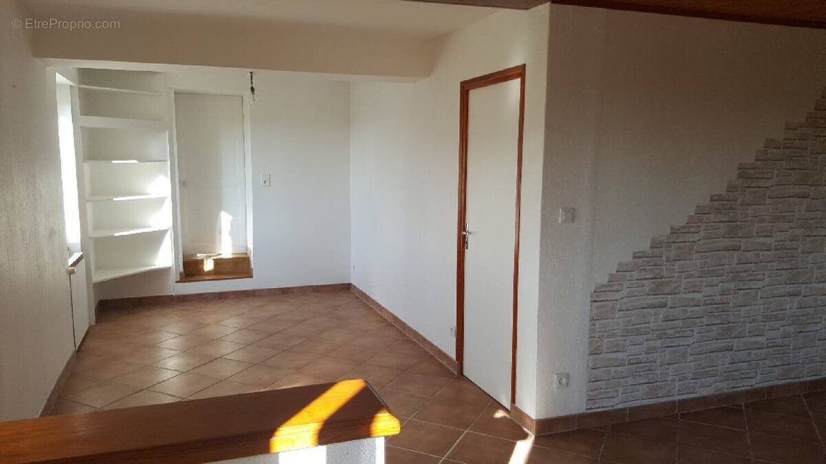 Maison à SALIGNY-SUR-ROUDON