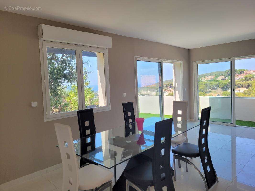 Maison 147 m² à Bandol  - photo 4
