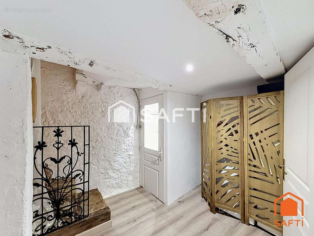 Photo 2 - Maison à AUPS