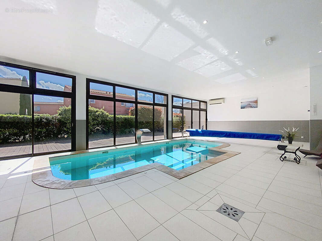 Appartement à L&#039;ISLE-SUR-LA-SORGUE