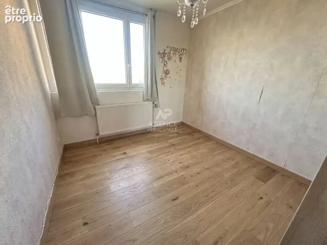 Appartement Poissy 2 pièce(s) 42.72 m2 - photo 2