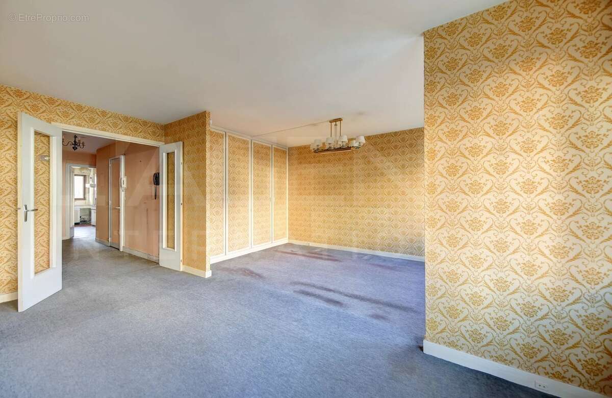 Appartement à PARIS-12E