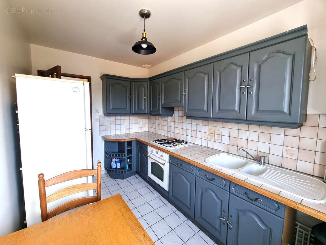 Vaux le penil - maison individuelle de plain pied - 3 chambres - garage - terrain 411m2 - photo 7