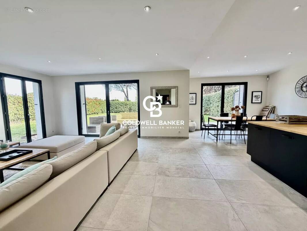 Maison à CAVALAIRE-SUR-MER