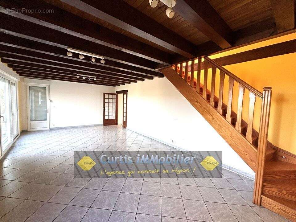 Maison à BAS-EN-BASSET