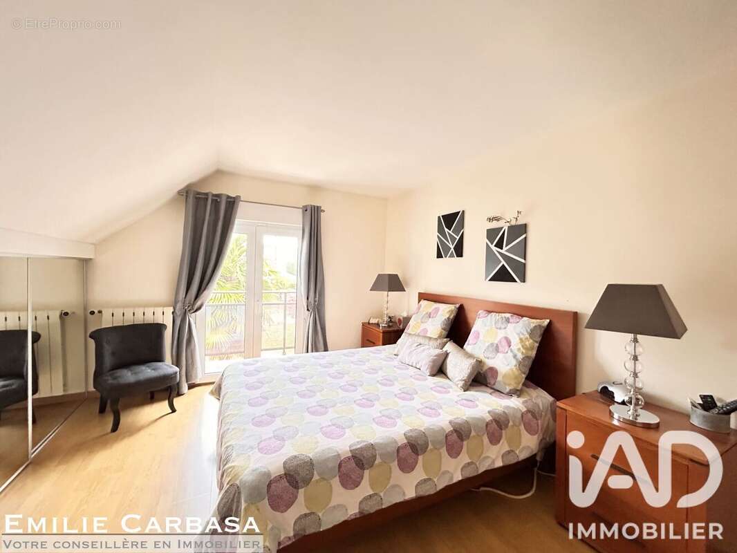 Maison 158 m² à Corbeil-Essonnes  - photo 5