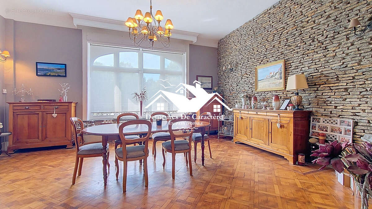 Maison à SAINT-LEONARD