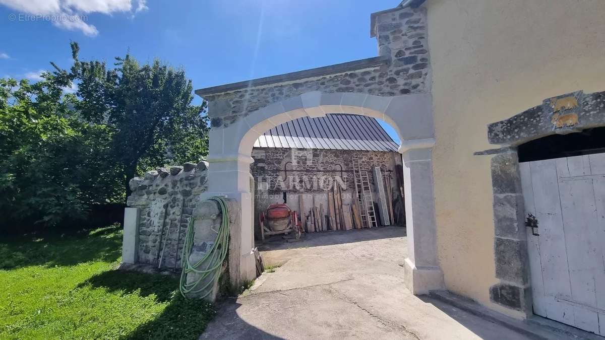 Maison à LANNE-EN-BARETOUS