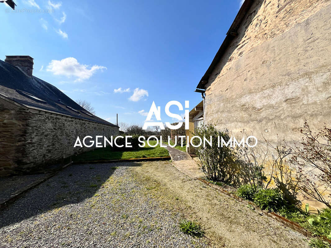 Maison à SAINT-GERMAIN-DE-COULAMER