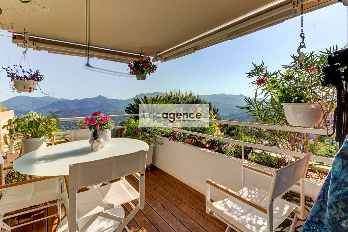 Appartement à MANDELIEU-LA-NAPOULE