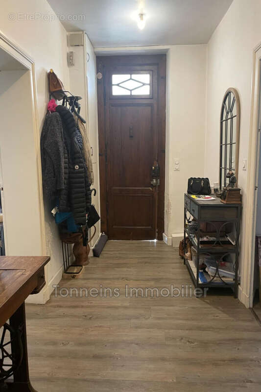 Maison à TOMBEBOEUF