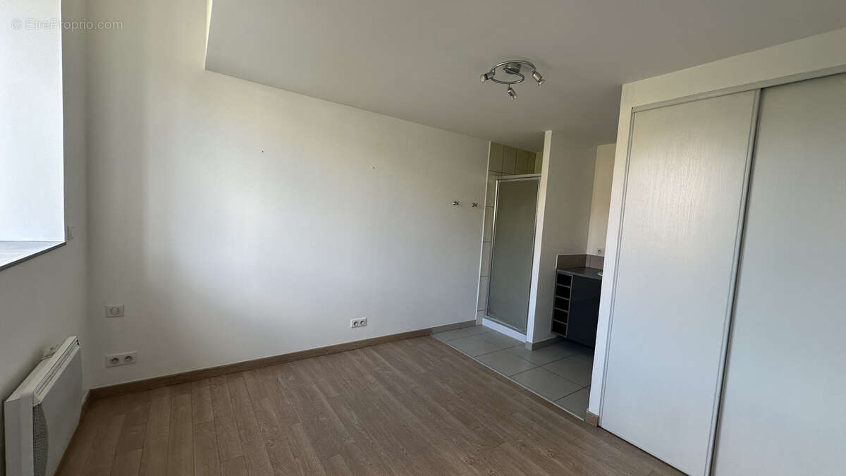 Appartement à L'ARBRESLE