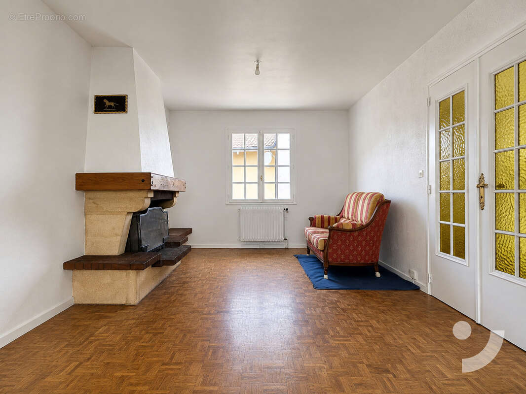 Maison familiale 131 m2   4 chambres, jardin et sous-sol complet   Épernay - photo 4