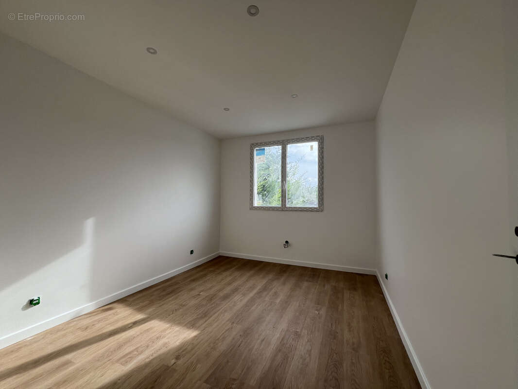 Maison à CARRIERES-SUR-SEINE