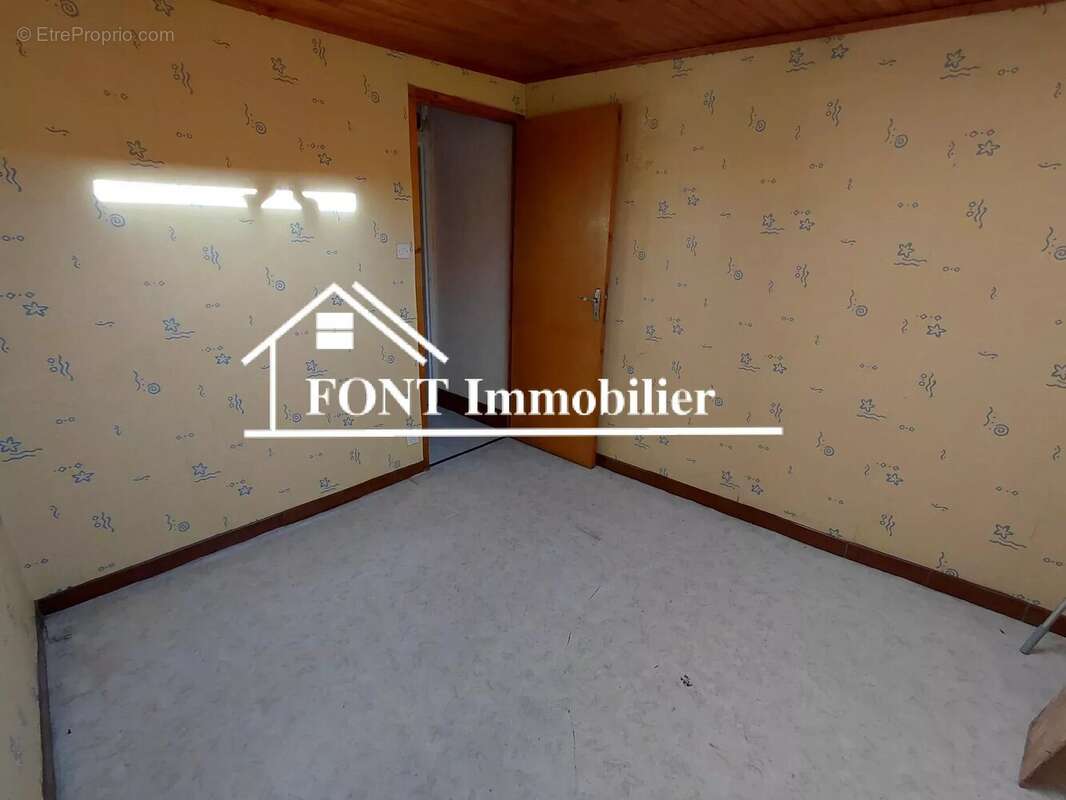 Maison à SAINT-MARTIN-LA-PLAINE