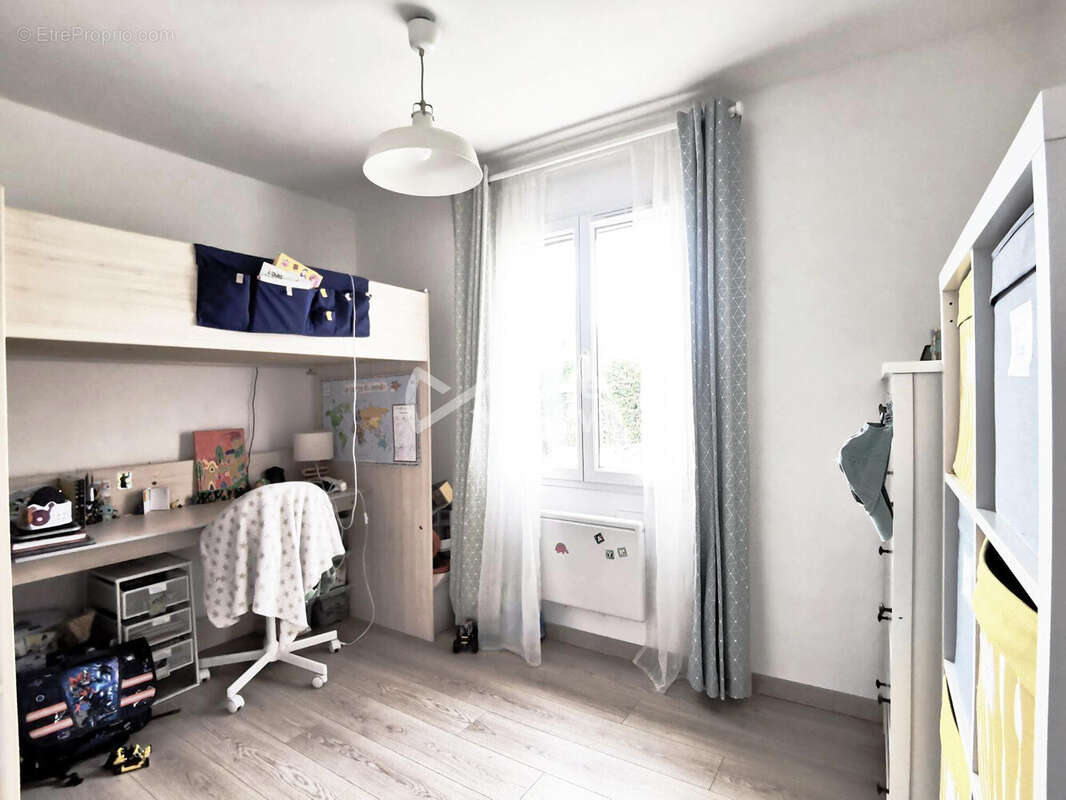 Maison 80 m² à Saint-Gervais  - photo 9