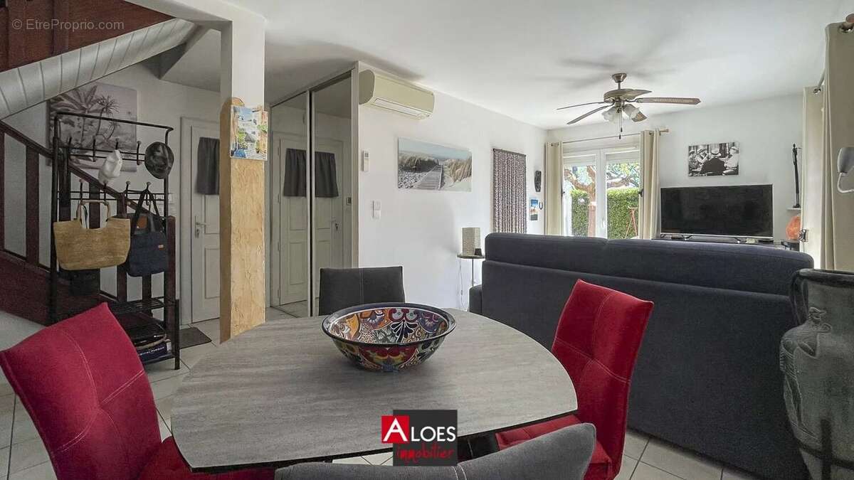 Maison à AIGUES-MORTES