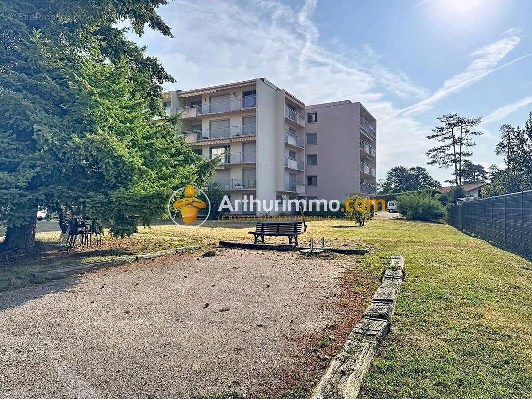 Appartement à LA VERPILLIERE