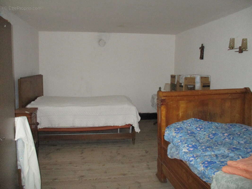 Maison à CHATEAU-CHINON(VILLE)