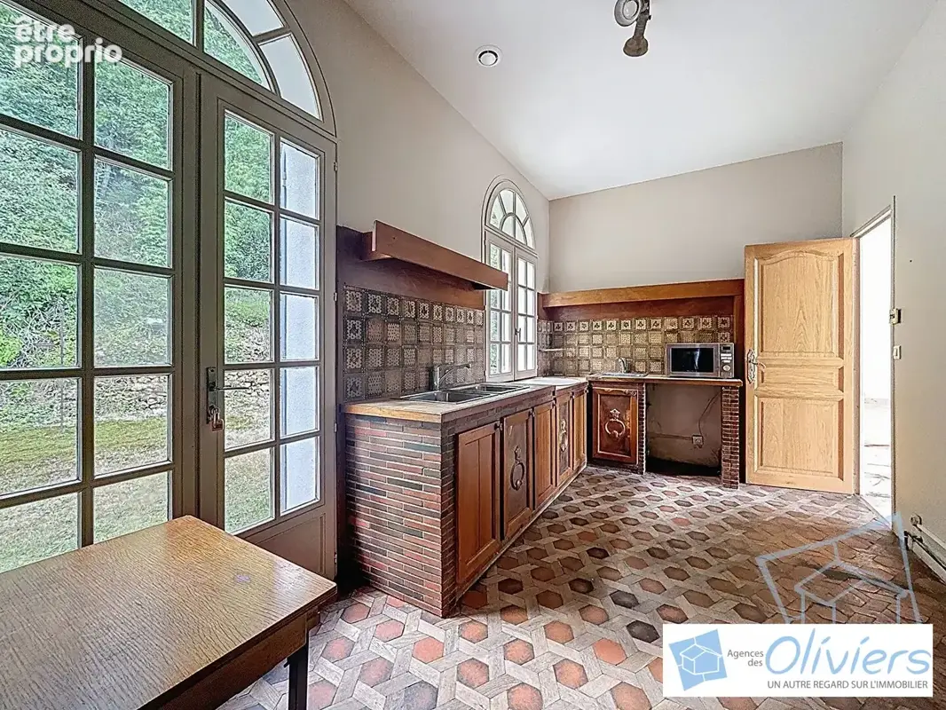 Maison 221 m² à Chevreuse  - photo 6